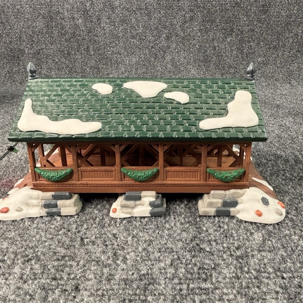 Dept 56 Heritage Village Collection "Two Rivers Bridge" in Original Box #5656-1
